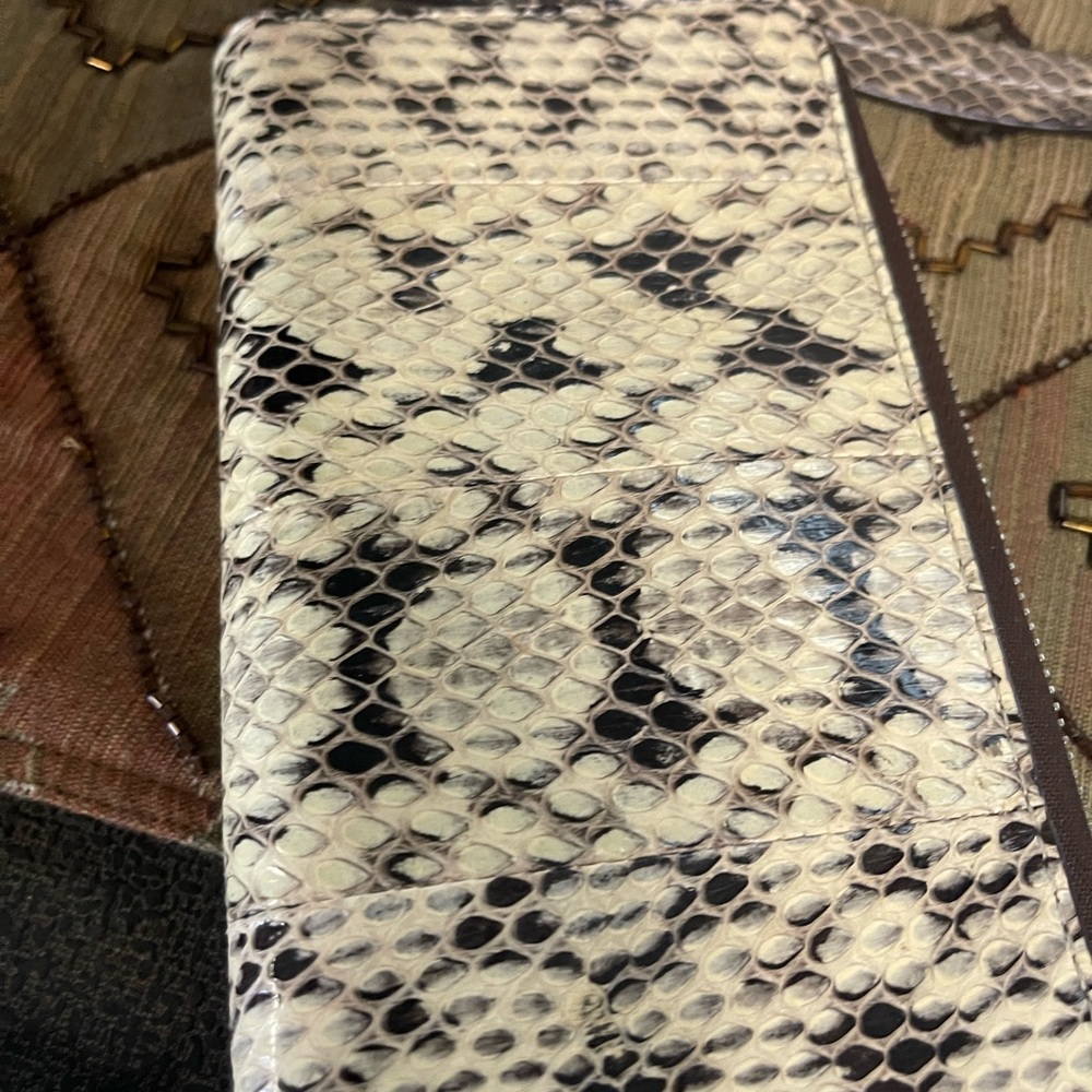 Michael Kors REAL Snakeskin Tote and Wallet Set - Picture 3 of 15